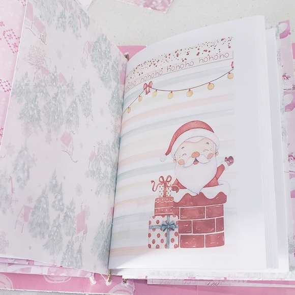 Faux leather Christmas Traveler's Notebook - Picture 8 of 15